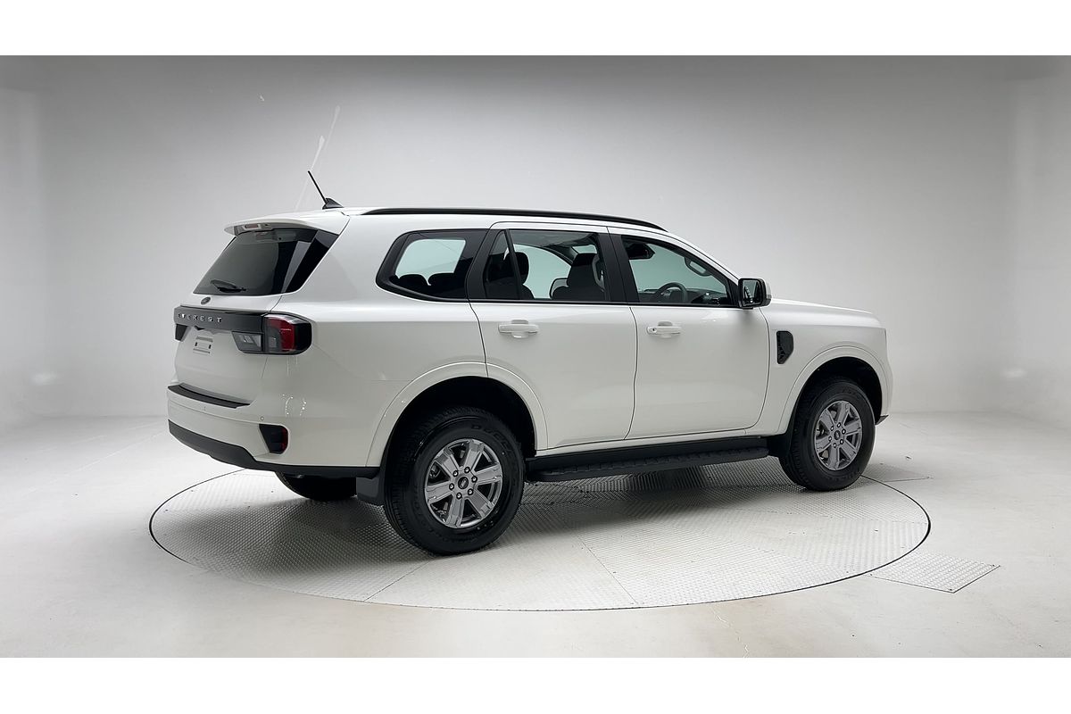 2025 Ford Everest Ambiente 2.0L