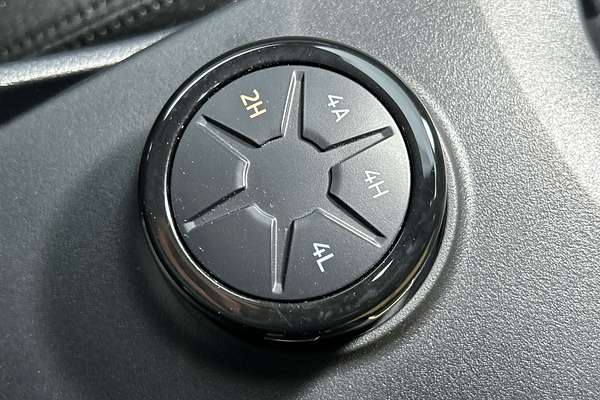 2025 Ford Everest Ambiente 2.0L
