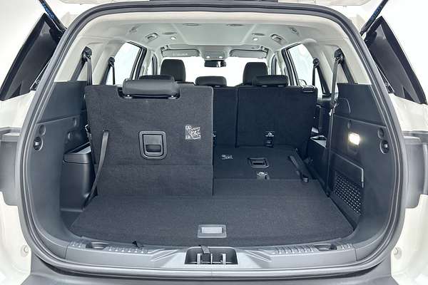 2025 Ford Everest Ambiente 2.0L