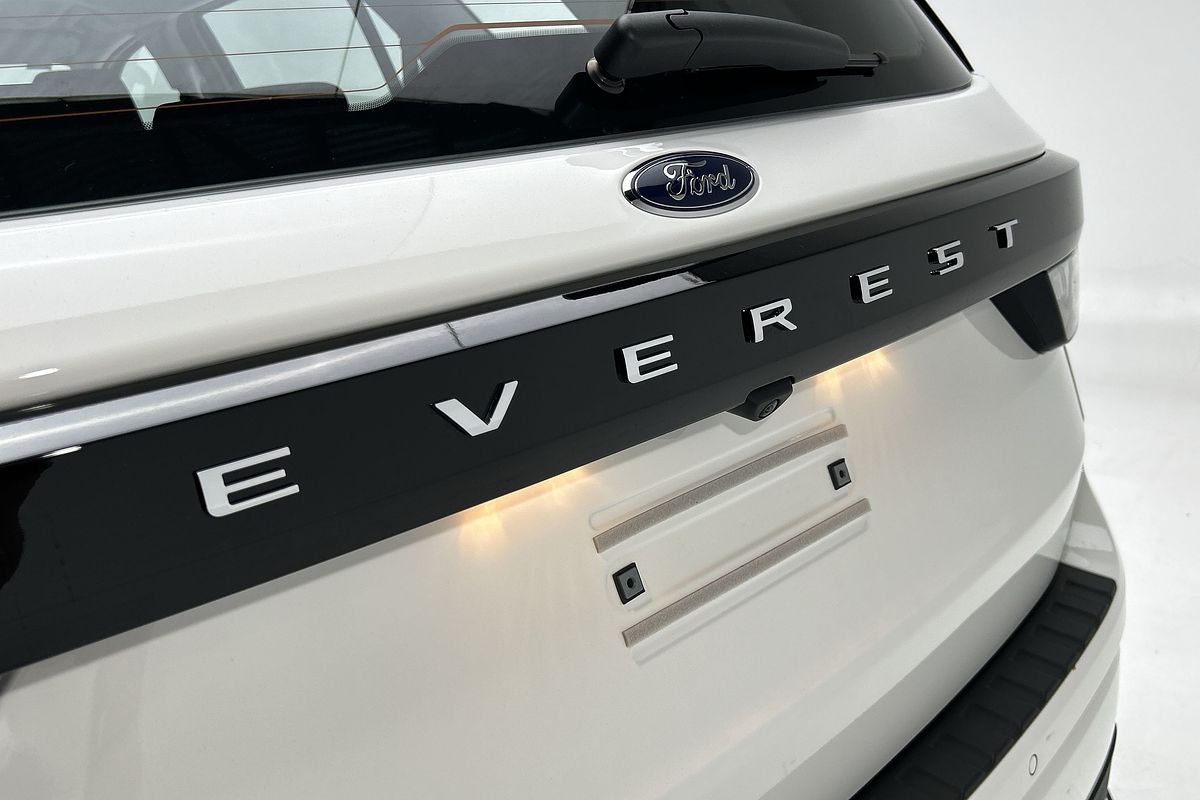 2025 Ford Everest Ambiente 2.0L