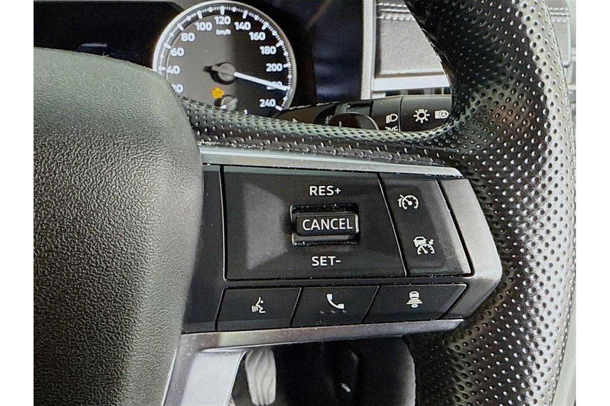 2024 Mitsubishi Outlander LS ZM