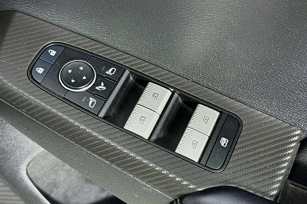 2024 Mitsubishi Outlander LS ZM