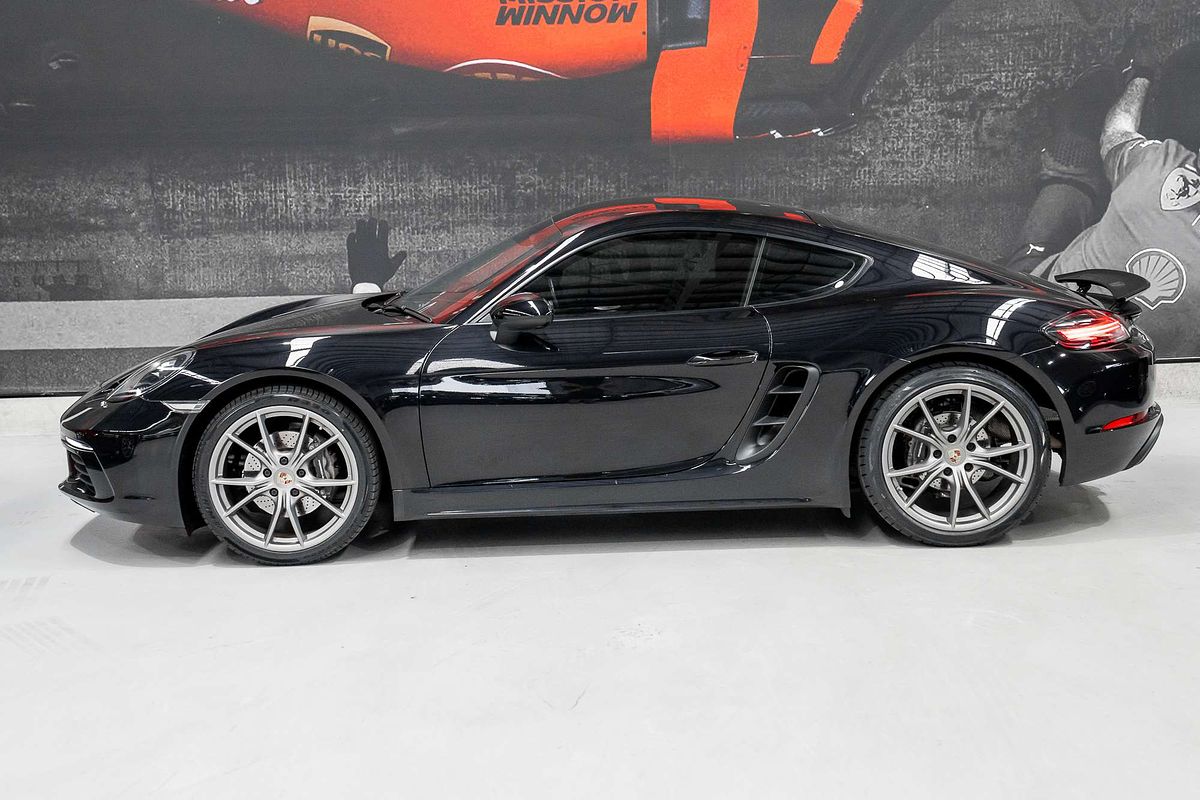 2020 Porsche 718 Cayman 982