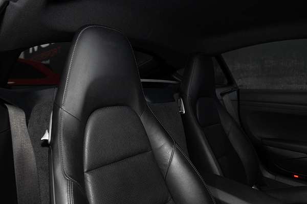 2020 Porsche 718 Cayman 982