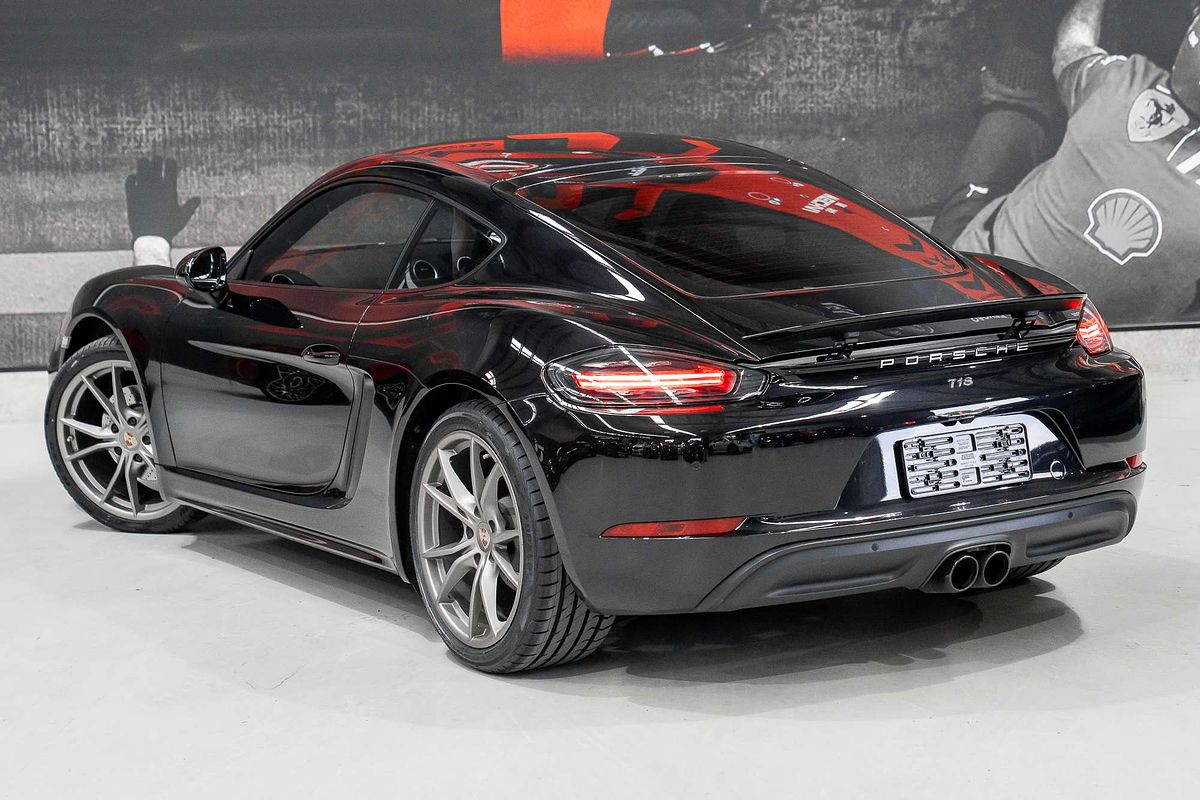 2020 Porsche 718 Cayman 982
