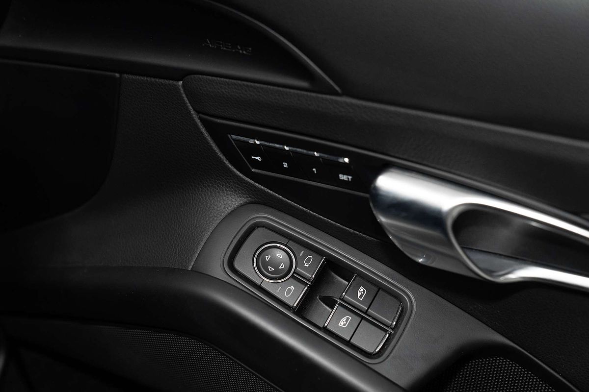 2020 Porsche 718 Cayman 982