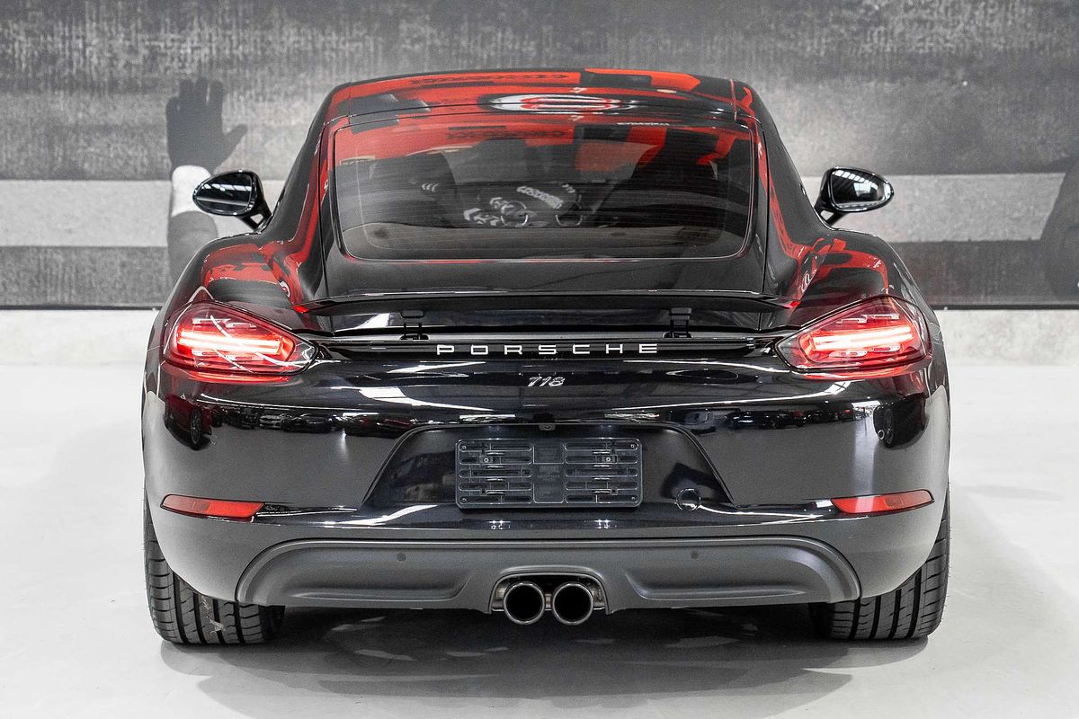 2020 Porsche 718 Cayman 982