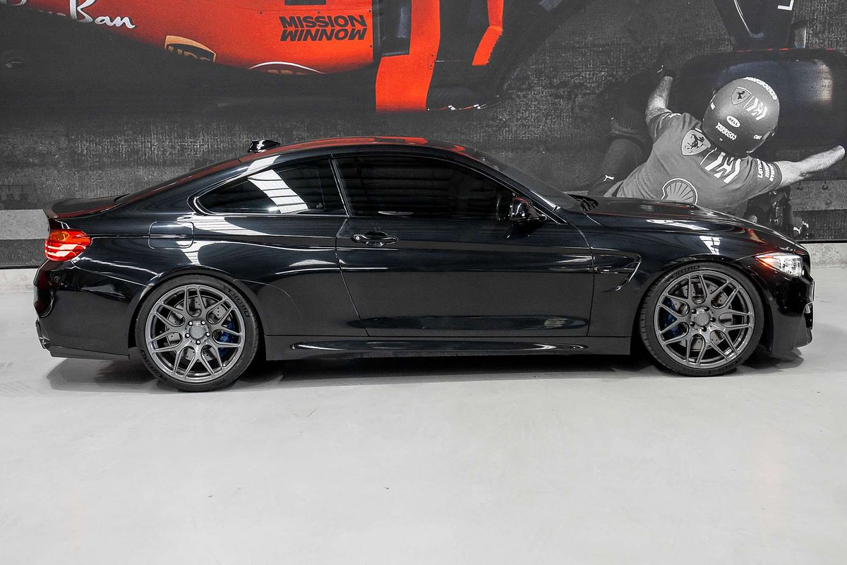 2017 BMW M4 Competition F82