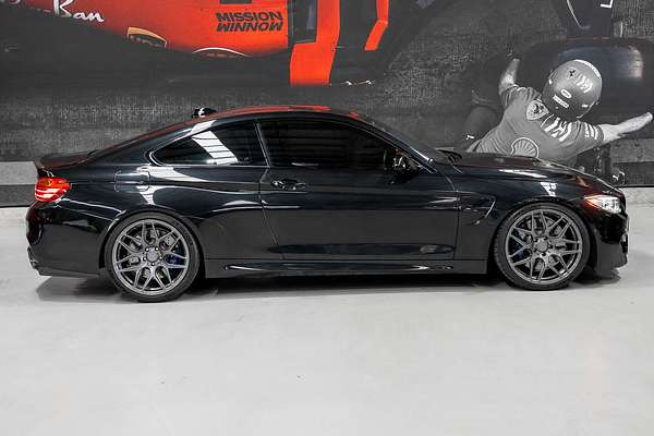 2017 BMW M4 Competition F82