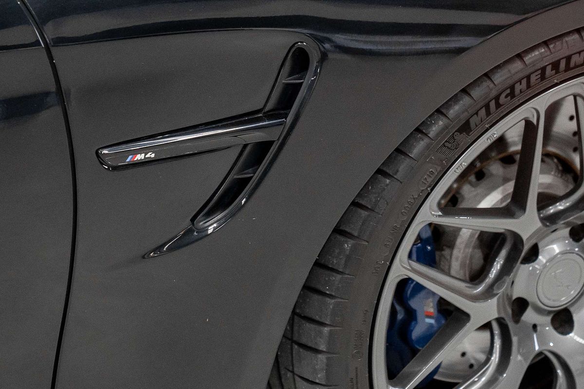 2017 BMW M4 Competition F82