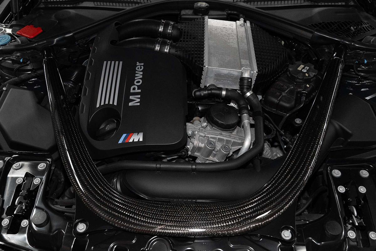 2017 BMW M4 Competition F82