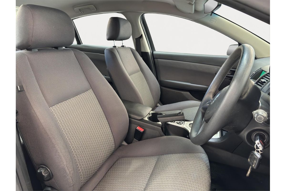 2010 Holden Commodore Omega VE