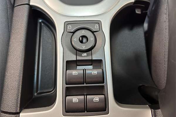 2010 Holden Commodore Omega VE