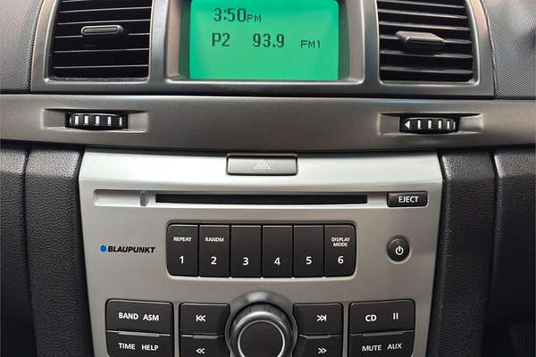 2010 Holden Commodore Omega VE