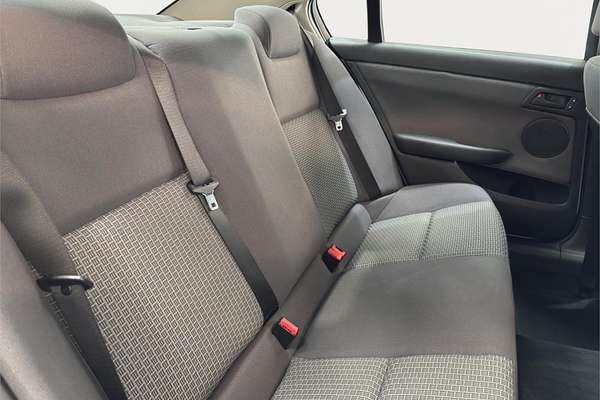 2010 Holden Commodore Omega VE