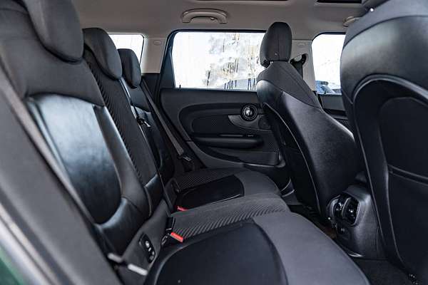 2018 MINI Clubman Cooper F54