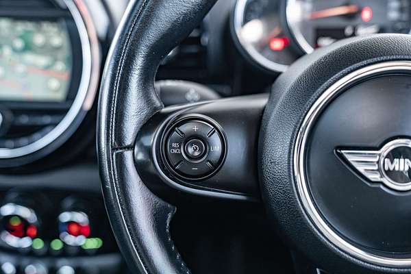 2018 MINI Clubman Cooper F54