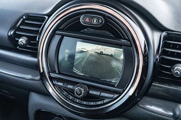 2018 MINI Clubman Cooper F54