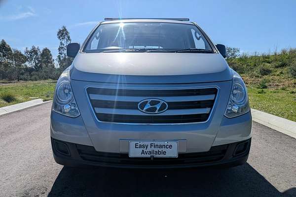 2016 Hyundai iLoad TQ3-V Series II