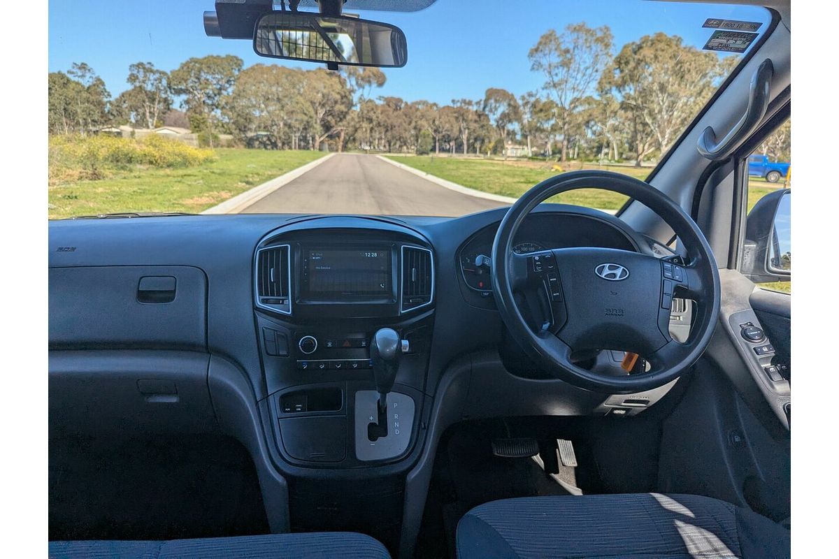 2016 Hyundai iLoad TQ3-V Series II