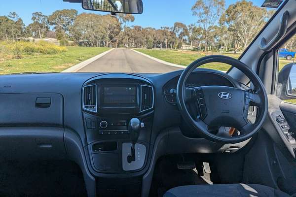 2016 Hyundai iLoad TQ3-V Series II