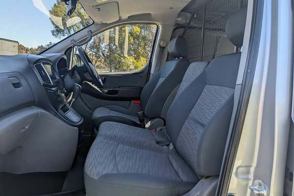 2016 Hyundai iLoad TQ3-V Series II