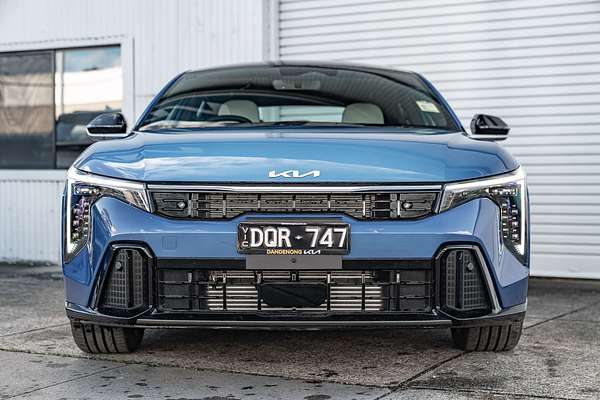 2025 Kia K4 GT-Line CL4m