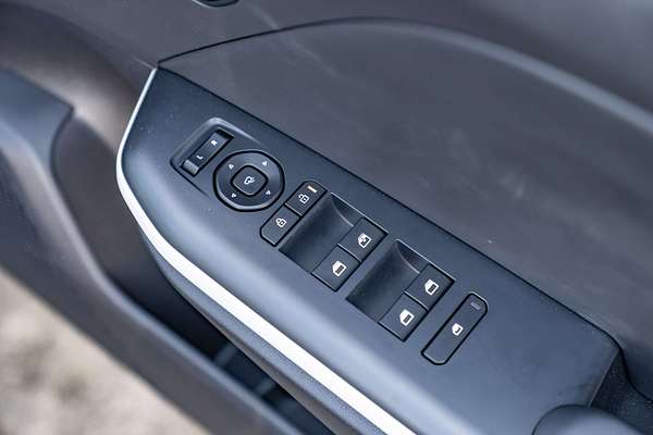 2025 Kia K4 GT-Line CL4m