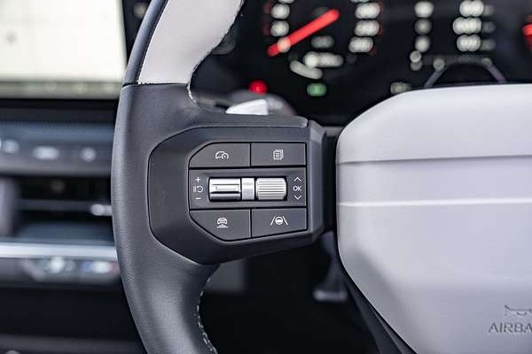 2025 Kia K4 GT-Line CL4m