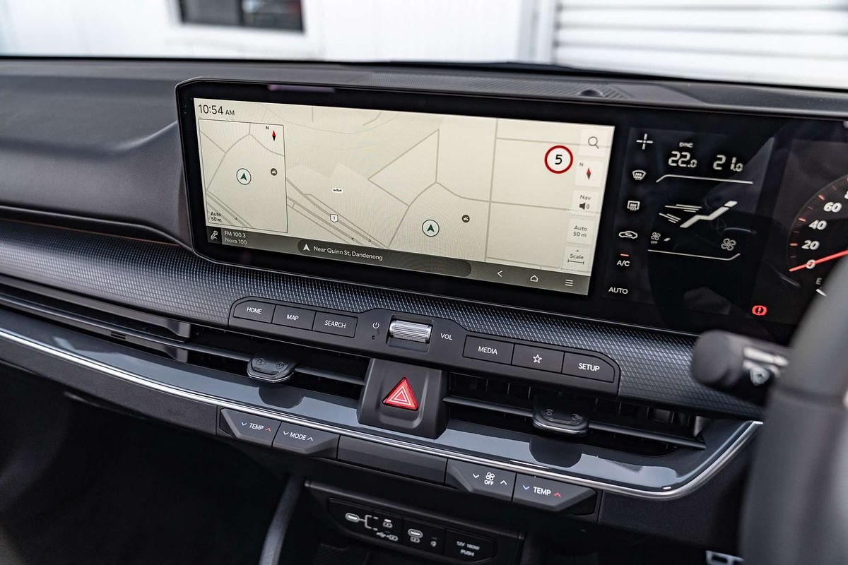 2025 Kia K4 GT-Line CL4m