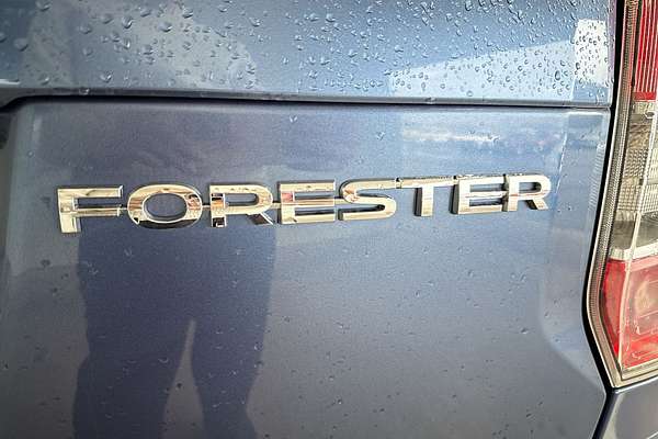 2015 Subaru Forester 2.5i-S S4