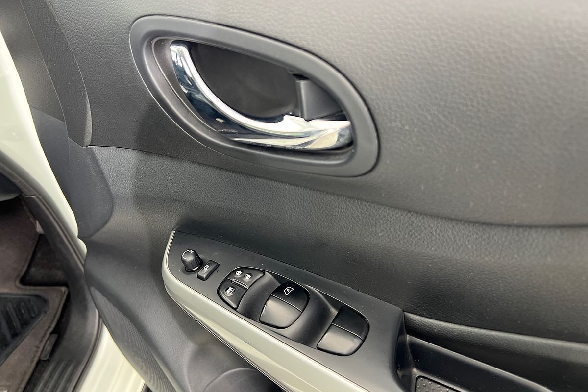 2016 Nissan Navara ST-X D23 Series 2 4X4