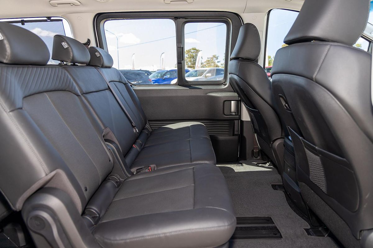 2024 Hyundai STARIA Highlander US4.V3