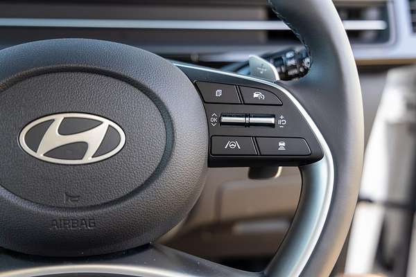 2024 Hyundai STARIA Highlander US4.V3
