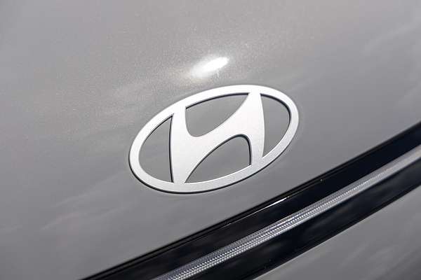 2025 Hyundai Kona Premium N Line SX2.V3