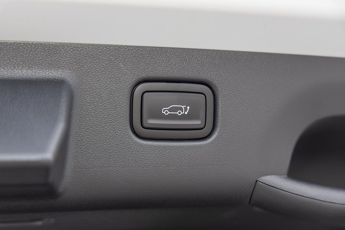 2025 Hyundai Kona Premium N Line SX2.V3