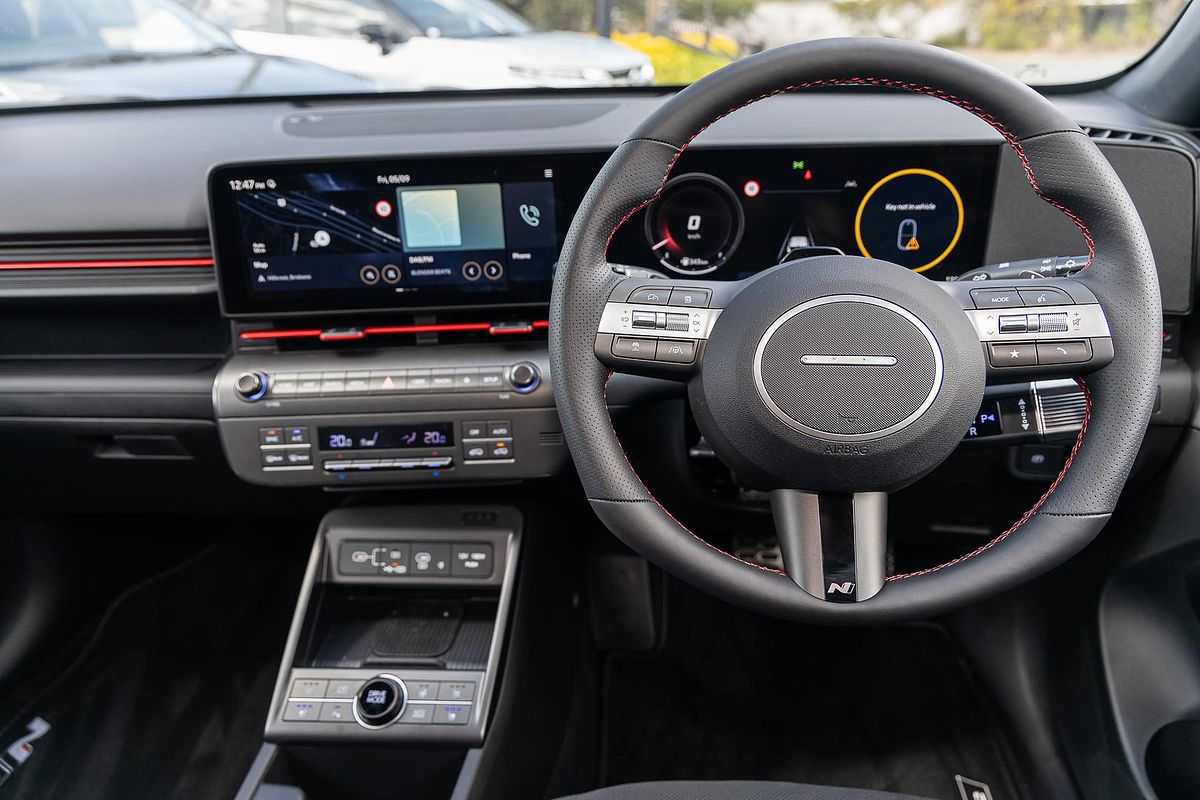 2025 Hyundai Kona Premium N Line SX2.V3