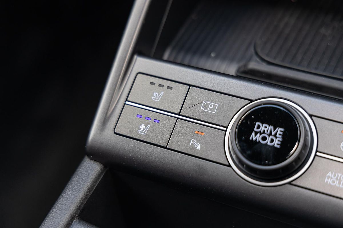 2025 Hyundai Kona Premium N Line SX2.V3