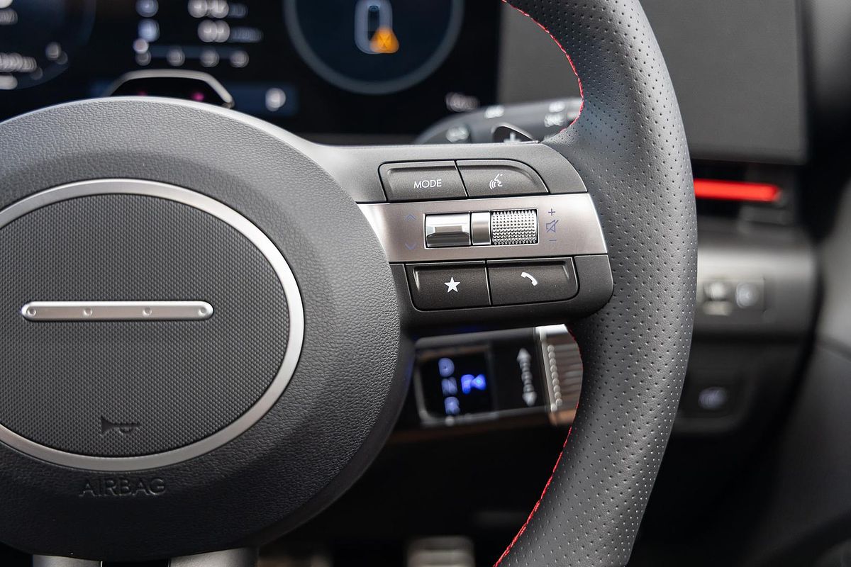 2025 Hyundai Kona Premium N Line SX2.V3