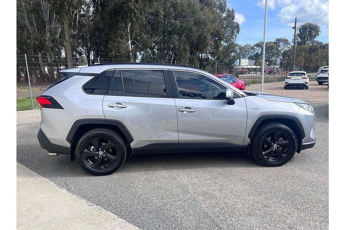 2020 Toyota RAV4 GXL AXAH52R