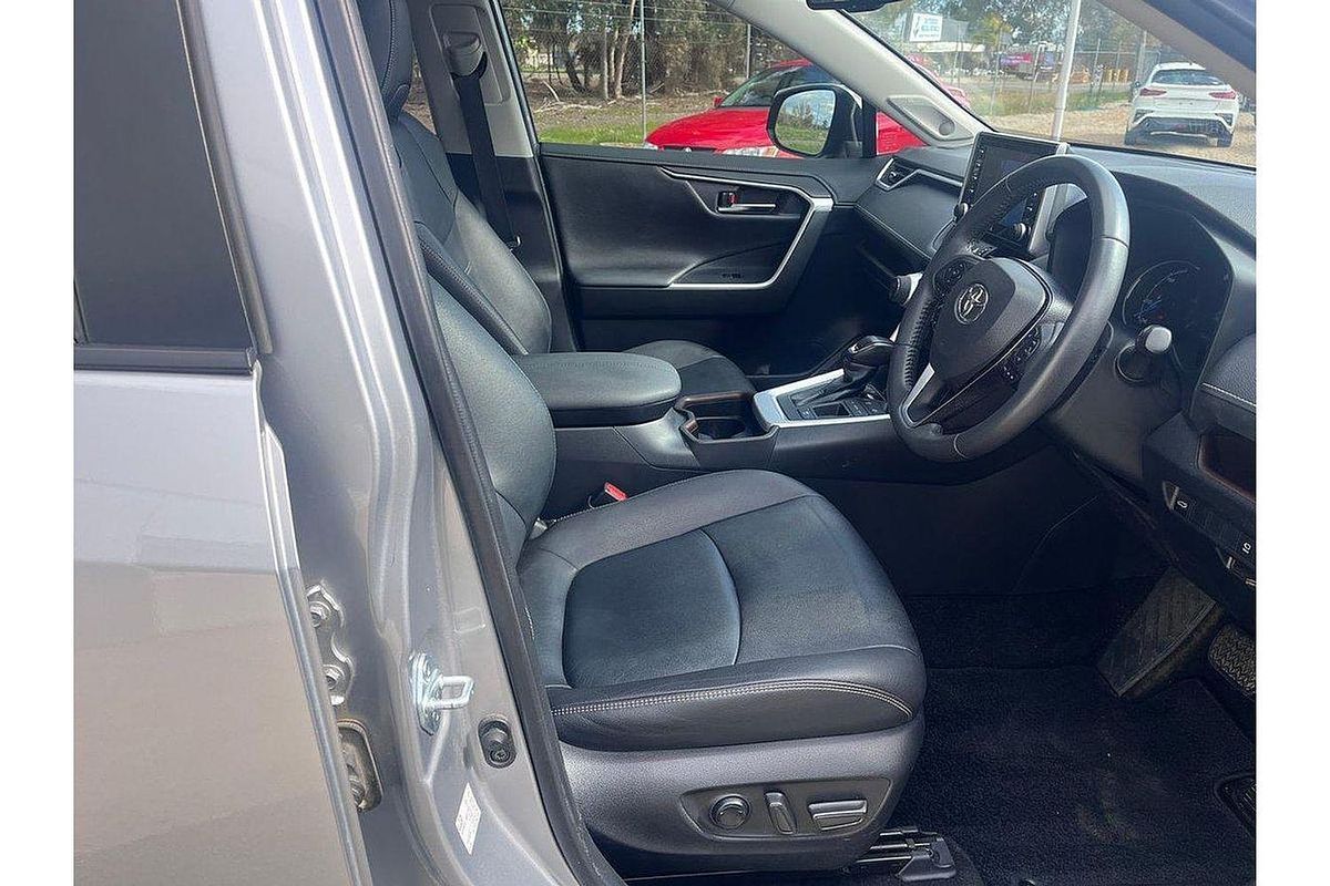 2020 Toyota RAV4 GXL AXAH52R