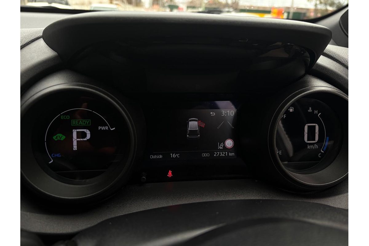 2022 Toyota Yaris SX Hybrid MXPH10R