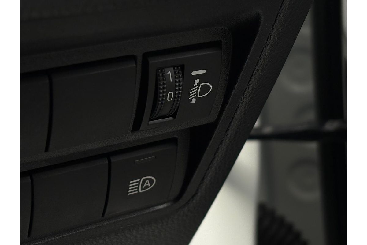 2022 Toyota Yaris SX Hybrid MXPH10R