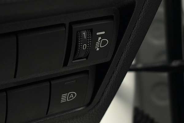 2022 Toyota Yaris SX Hybrid MXPH10R