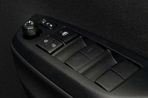 2022 Toyota Yaris SX Hybrid MXPH10R