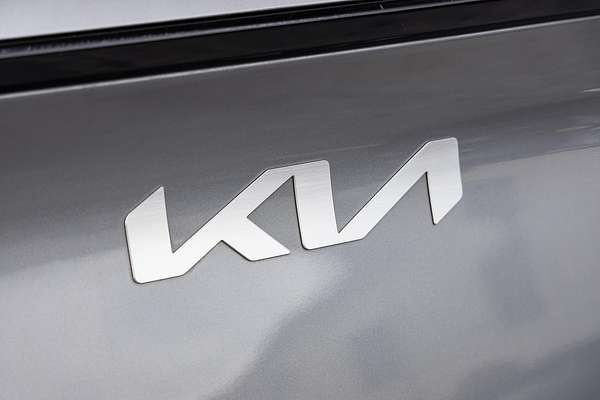2022 Kia Sportage S NQ5