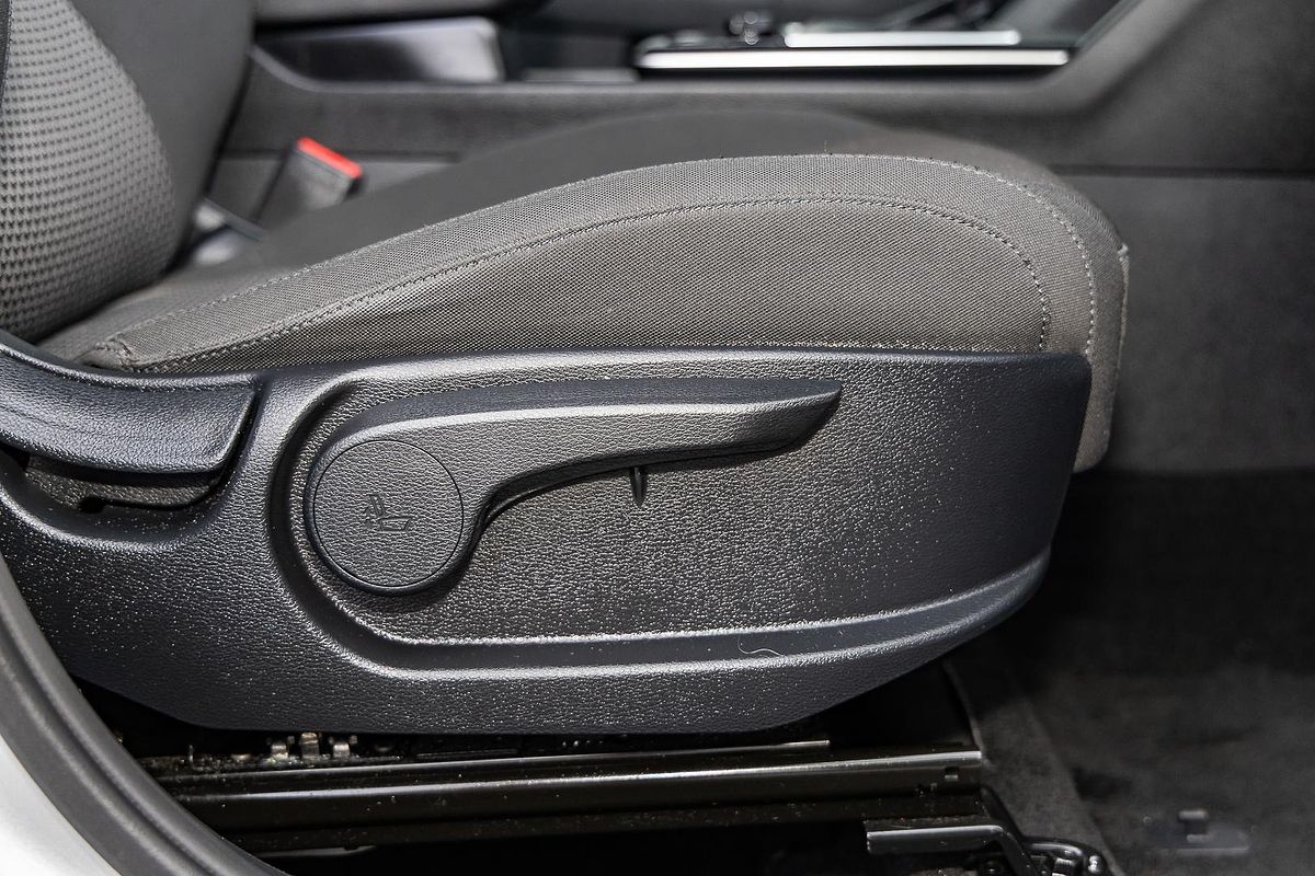 2022 Kia Sportage S NQ5