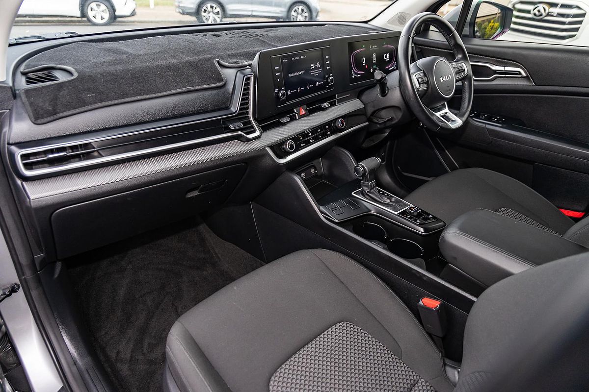 2022 Kia Sportage S NQ5