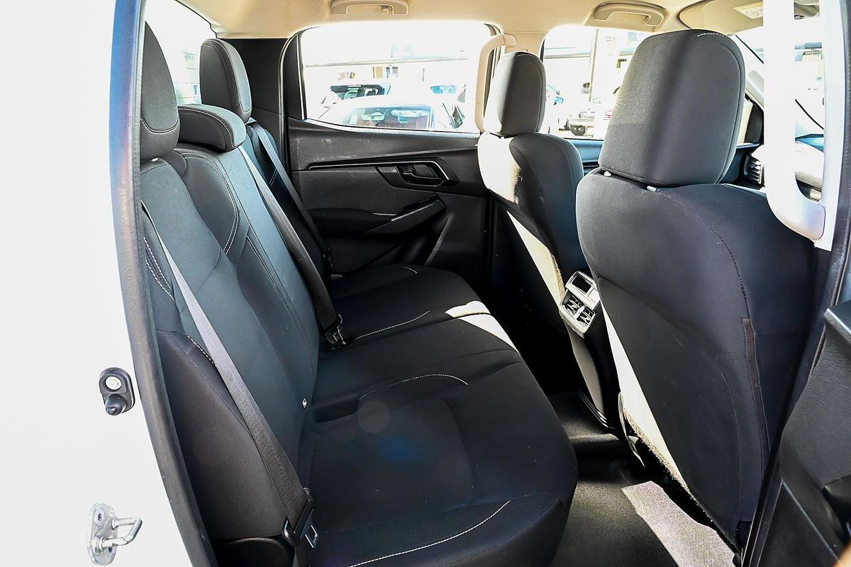 2021 Isuzu D-MAX SX High Ride Rear Wheel Drive