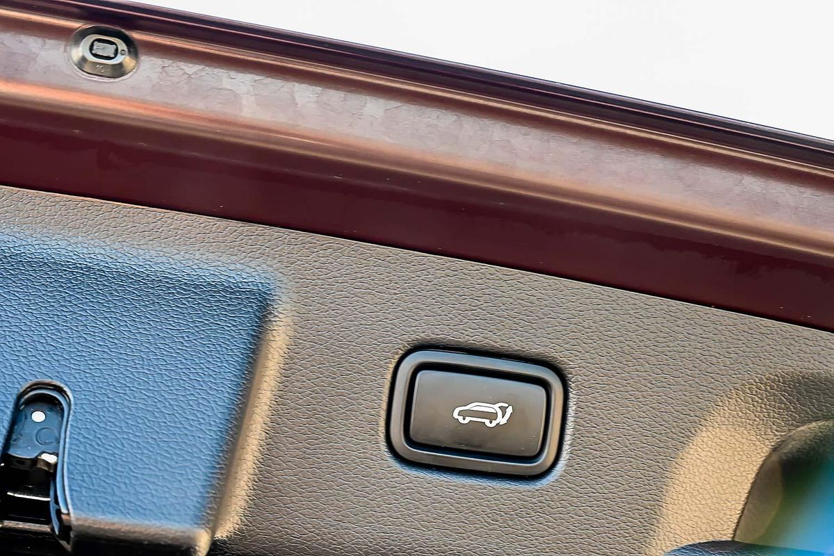 2020 Hyundai Palisade Highlander LX2.V1